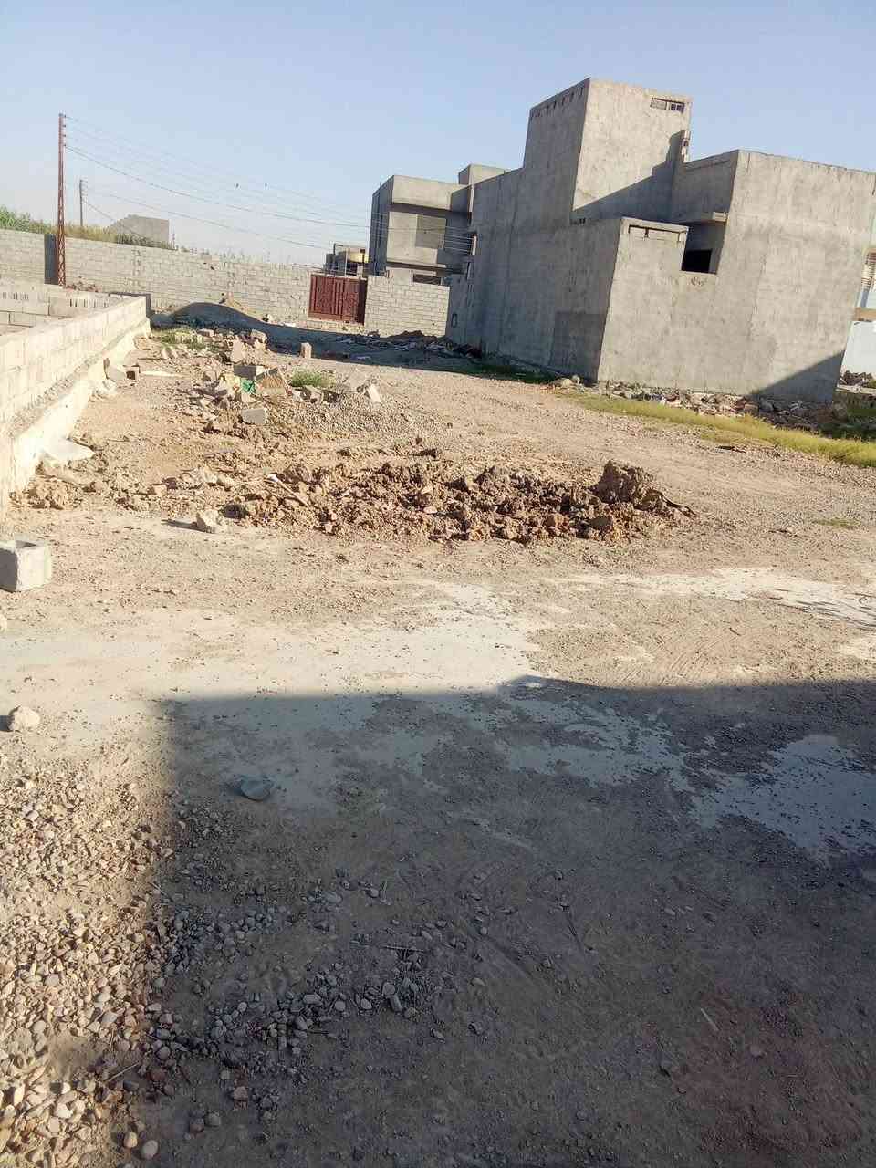 قطعة ارض للبيع طابو زراعي سند 25  واجهيه 11نزال 15.  .. 170 مساحته مكانه بحولي تحرير
 لاستفسار ***********
