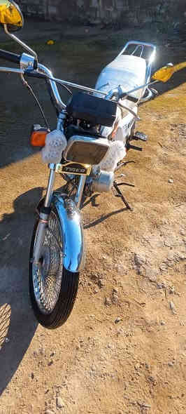 السلام عليكم
ماطور للبيع او مراوس حسب القناعه تايگر موديل 20 نصافه ونشاط فول  تجي تشغل وتفحص كلشي جدام العين السعر 350
