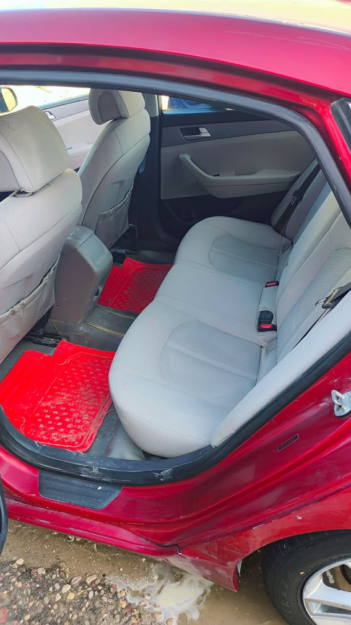 السلام عليكم سوناتا موديل 2016 رقم اربيل مداور او وكاله وارد امريكي جاملغ وبنيد نص فول سياره جديده كشنات مخمل بدون دواخل بدون ايرباك صور الحادث مرفقات مع المنشور مكاني بابل مركز المدينه 
السعر 120 وبيها مجال 
للستفسار ***********
