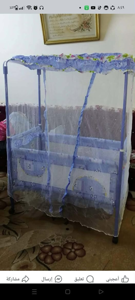 عندي تخت وعربانه وكرسي جديد قص والله مامستخدم نهاااائيا ابد والله صاحبتوا حيييل محتاجه ودتبيعوا تريدو ب٥٥ الف وهاذا رقمه ***********
