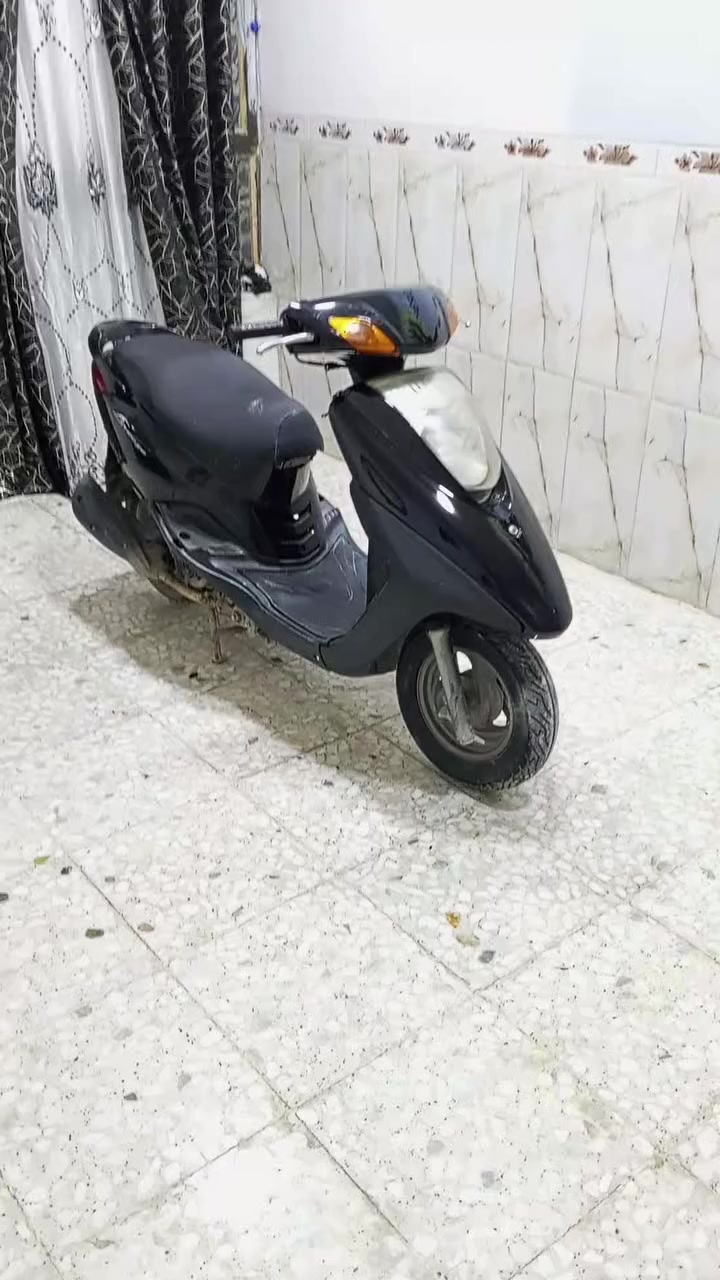 السلام عليكم دراجه نوع بريز كفاله عامه عامه صار سبوع من نزلته ربمه بغداد مدينه الصدر ***********
