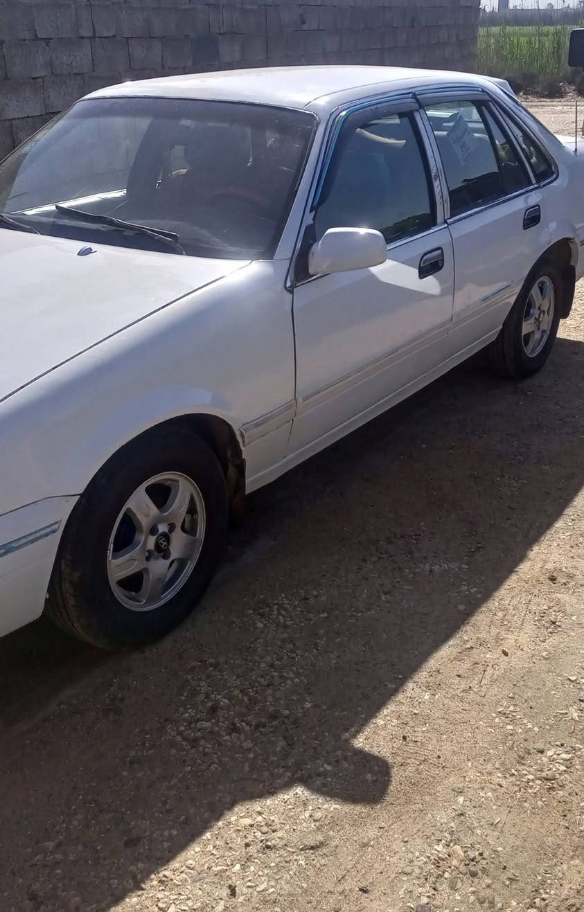 برنس فراشه 1996 اوتماتيك سيارة جاهزة حداديه كير محرك اكسن تبريد شغال وكامل تخم تاير صدر امامي خلفي جديد. سنويه ل2028 السعر 40 بيه مجال  الشراي يتصل *********** مكاني بابل
