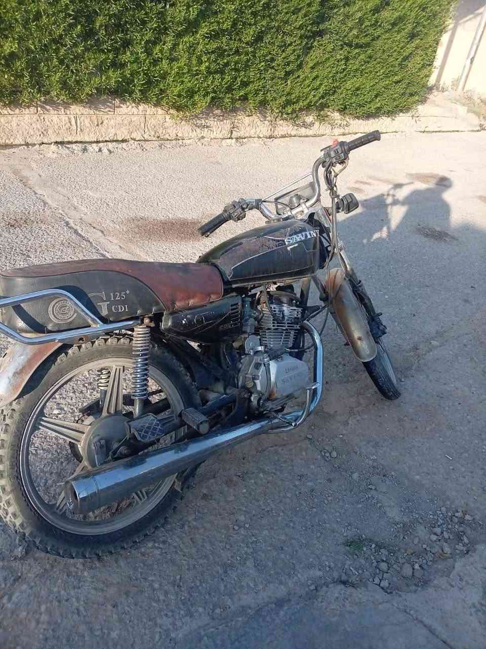 ماطور سافين موديل 19...سعر 270وبي مجال لشراي.مكان عمل شعبي .رقم مبايل ***********
