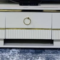 طاولة تلفزيون • سلێمانی