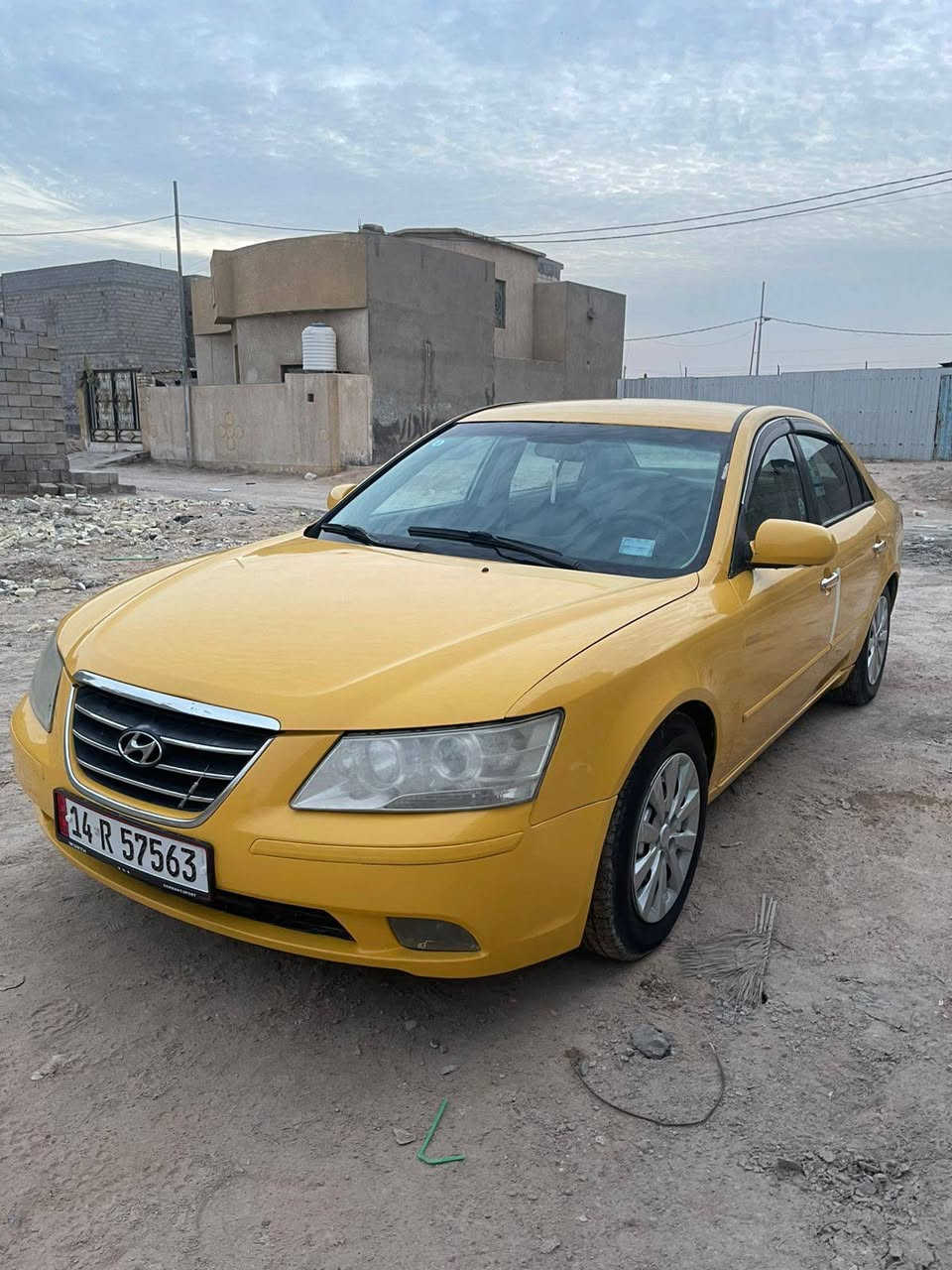 السلام عليكم سوناته ٢٠١٠ رقم بصره تحويل رقم الجديد انكليزي بسمي سنويه ٢٠٣١مكينه٢٤٠٠ مصفره هيه وغرامات السعر ٩٠ وبيهه مجال للاتصال ***********
