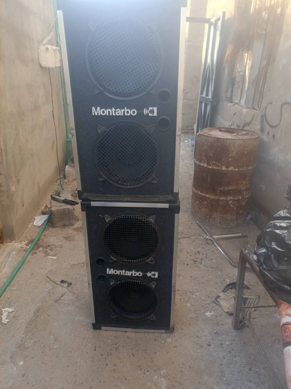 سماعات زوج هندي طبلاات جديد السعر 350 الف البصره ابو الخصيب حمدان ستفسار تصل ***********
