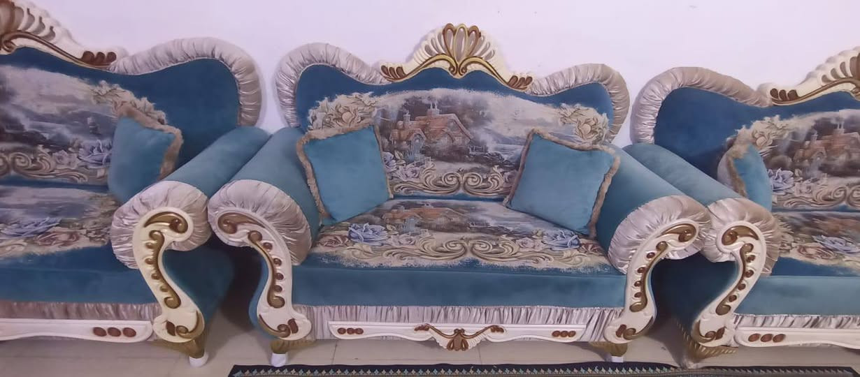 طخم قنفات  تفصال اخو جديد مكون من خمس قطع عشر مقاعد مع كوشايات عدد 6قطع 
ب 9500الف العنوان البصرة


**إذا كنت صاحب هذا الإعلان وتريد حذفه لأي سبب، رجاءا أرسل رسالة إلى الدعم الفني**