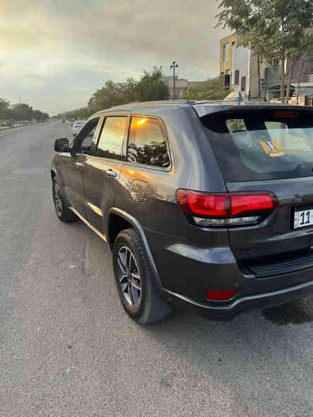 جيب بلاك توب 2018
السيارة بدون صبغ دعامية فقط
كير محرك صدر تبريد كفالة
سونار او صور الحادث بل منشور
مواصفات
فتحة 
داخل جلد وكهرباء 
صندوق كهرباء 
دفع رباعي 
ليد امامي خلفي 
شاشة كبيرة 
السعر 215 وبيها مجال بسيط
***********
