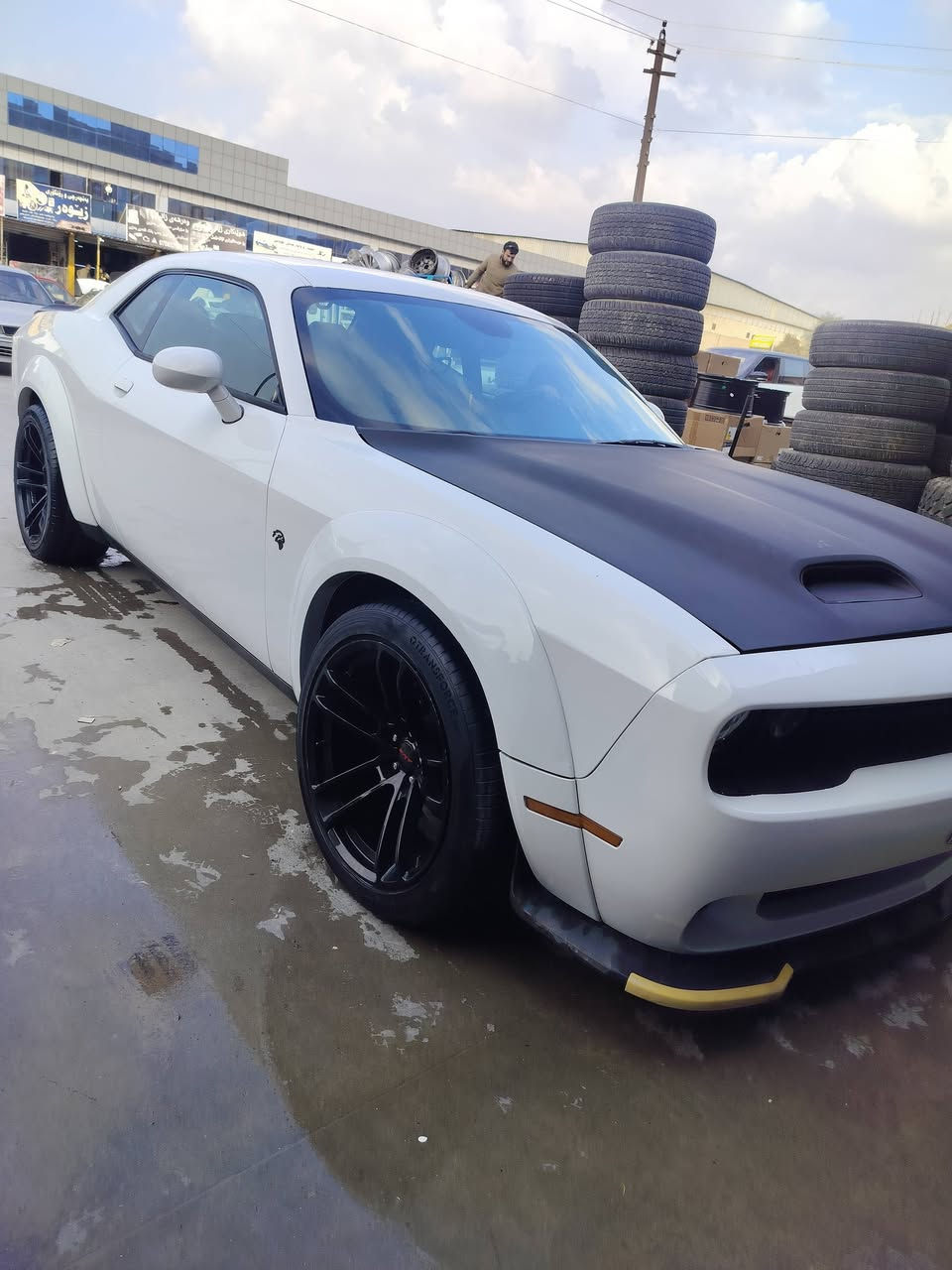 دوج جالنجر موديل 15المواصفات اعتيادية شاشة جبيرة بصمة تشغيل بيها صبغ ثلاث قطع أمامية مبدل اسواد دعم خفيف سعر155ومعاملة عنون السلمانية رقم تلفون ‏‪‏‪***********‬‏
