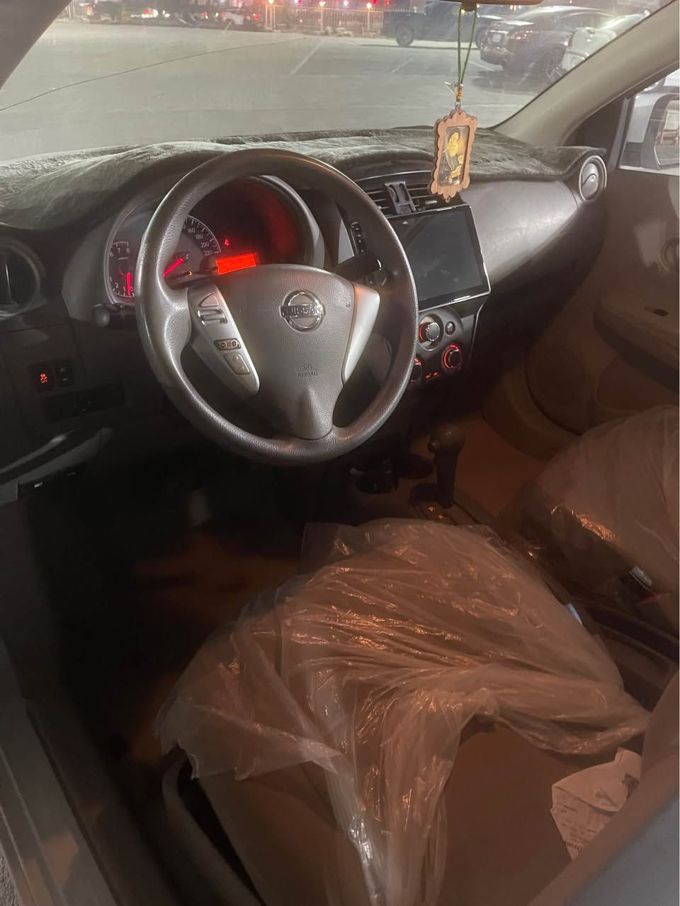 نيسان سني موديل 2021 رقم اربيل بسم شركه وكاله تحويل مضمونه وسنويه بعده ما منتهيه السياره مكفوله 
ماشيه 82 السعر 110 ورقه 
*********** البصرة, العراق
