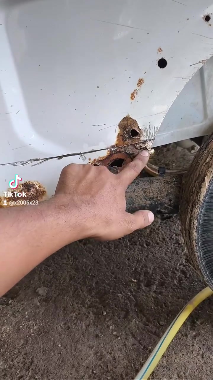سلام عليكم. عرض خاص ايام محدوده والله. 
اتحده الكل مسويه.  كاعيه كامله مع فراشه. 
150الف فقط.    صفاحيات125الف الجهتين. 
محلي مقابيل جامع اسمها الله الحسنى. يم مفرك   هاذ رقمي حجز ‬‏***********
