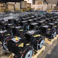 ٣٠ كيلوواط • بلا فرش • ١٠٠٪ نحاس