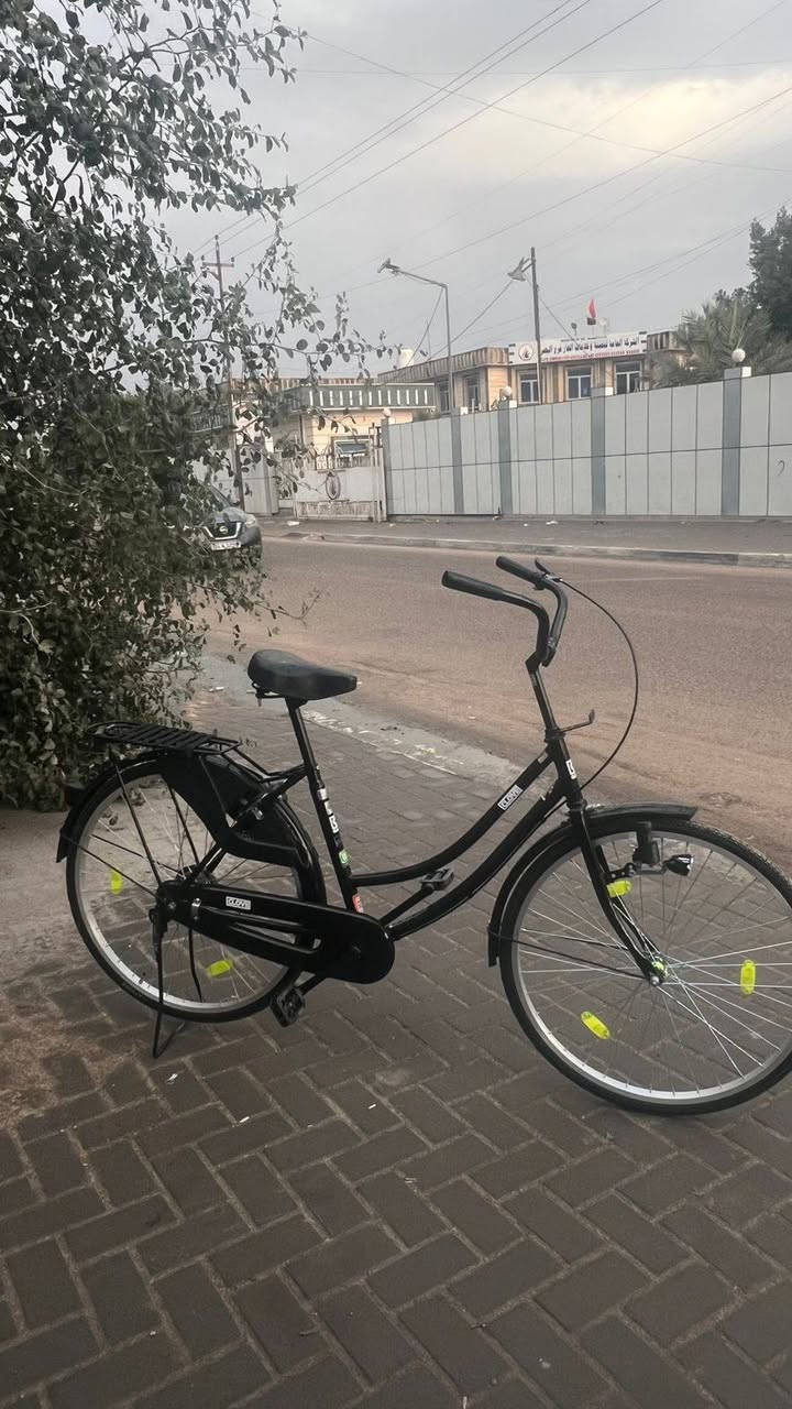 بايسكل سياحي حجم 26 بالة موديل 2021 شركة كلوف مختم من طول لطول مكاني البصرة الجبيلة كلشي ويا مصلح ما طاب بريك كدام كلشي البايسكل بي اقل ال 5 زلغات خفيفات السعر خاص واتساب ***********
