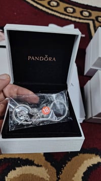 ذني • بندورا • مع علب