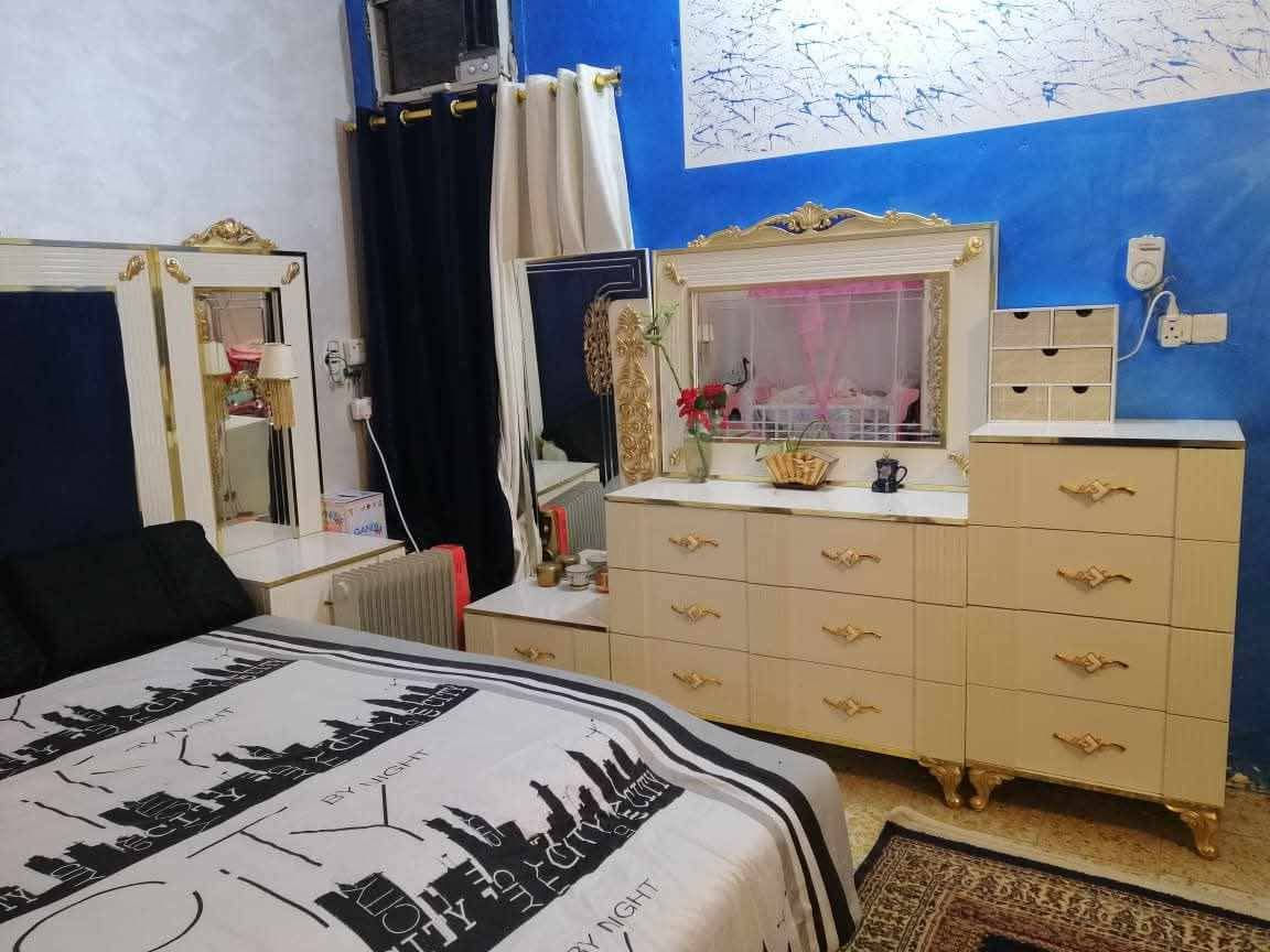 غرفة نوم تركيه درجة اولى صبغ حراري ضدك الخدش قوية 
سعرها 500 وبي مجال بسيط
عنوان ناصرية حي الامير خلف خطوة الامام علي
تابع قناتي تلكرام اول باول النشر 👇👇
https://t.me/furnitureThi


**إذا كنت صاحب هذا الإعلان وتريد حذفه لأي سبب، رجاءا أرسل رسالة إلى الدعم الفني**