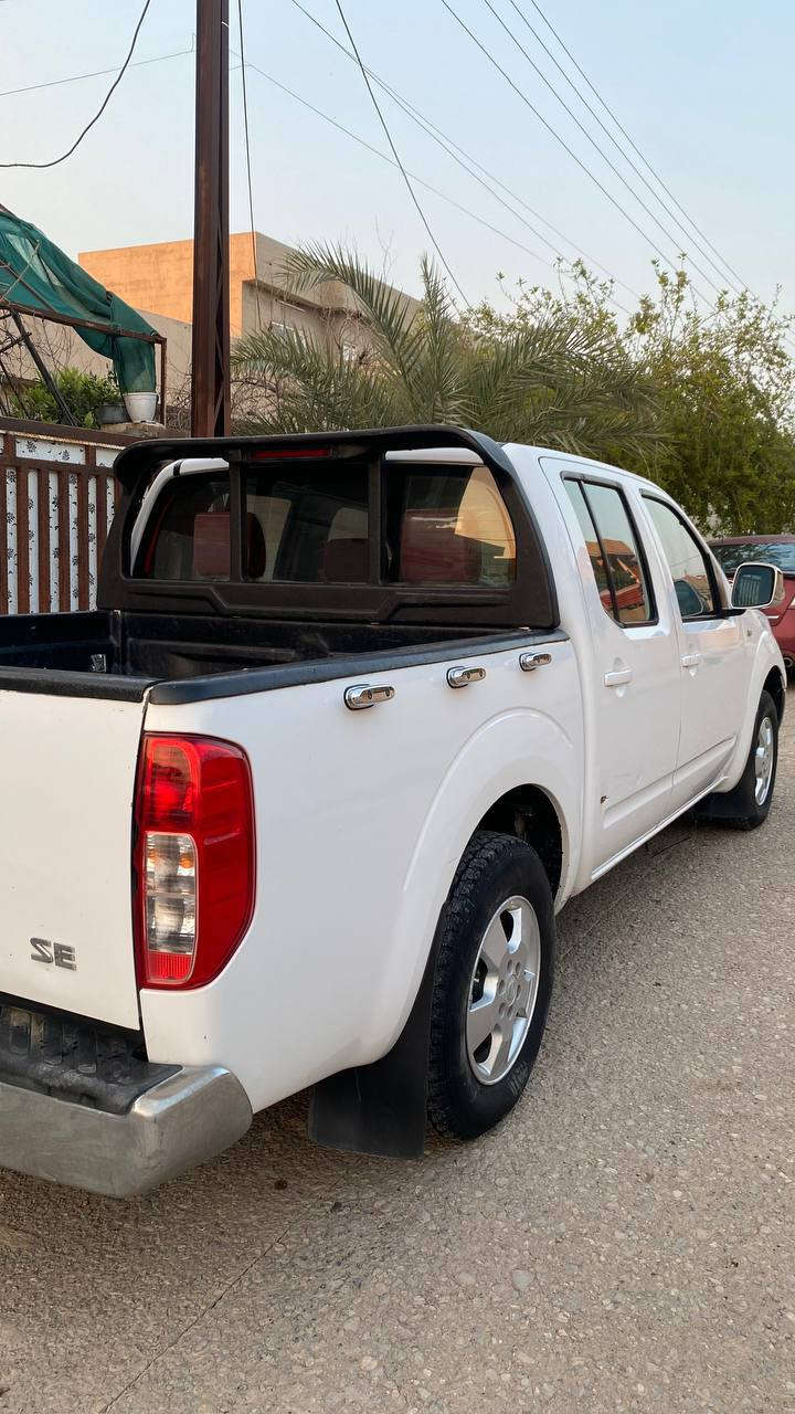 نيفارا 2009 سنويه رقم جديد سياره مابيها صبغ بس بيها 3مكانت بارد موضح بل الصور كير محرك شرط اربع تايرات جديد السياره مابيها مصرف بطاقة بانزين بيها مكاني كركوك 
***********
***********
