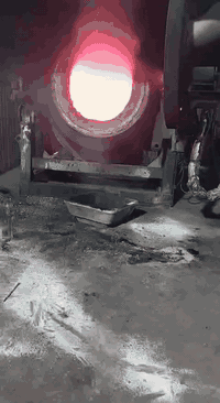 سلام عليكم معمل صهر الالمنيوم والفافون الثقيل مع فلتر تنقيه دخان مع خباطه تصفيه الخبث مع اله تعبئه الالمنيوم والفافون الثقيل المعمل جاهز للعمل
للاتصال ***********
