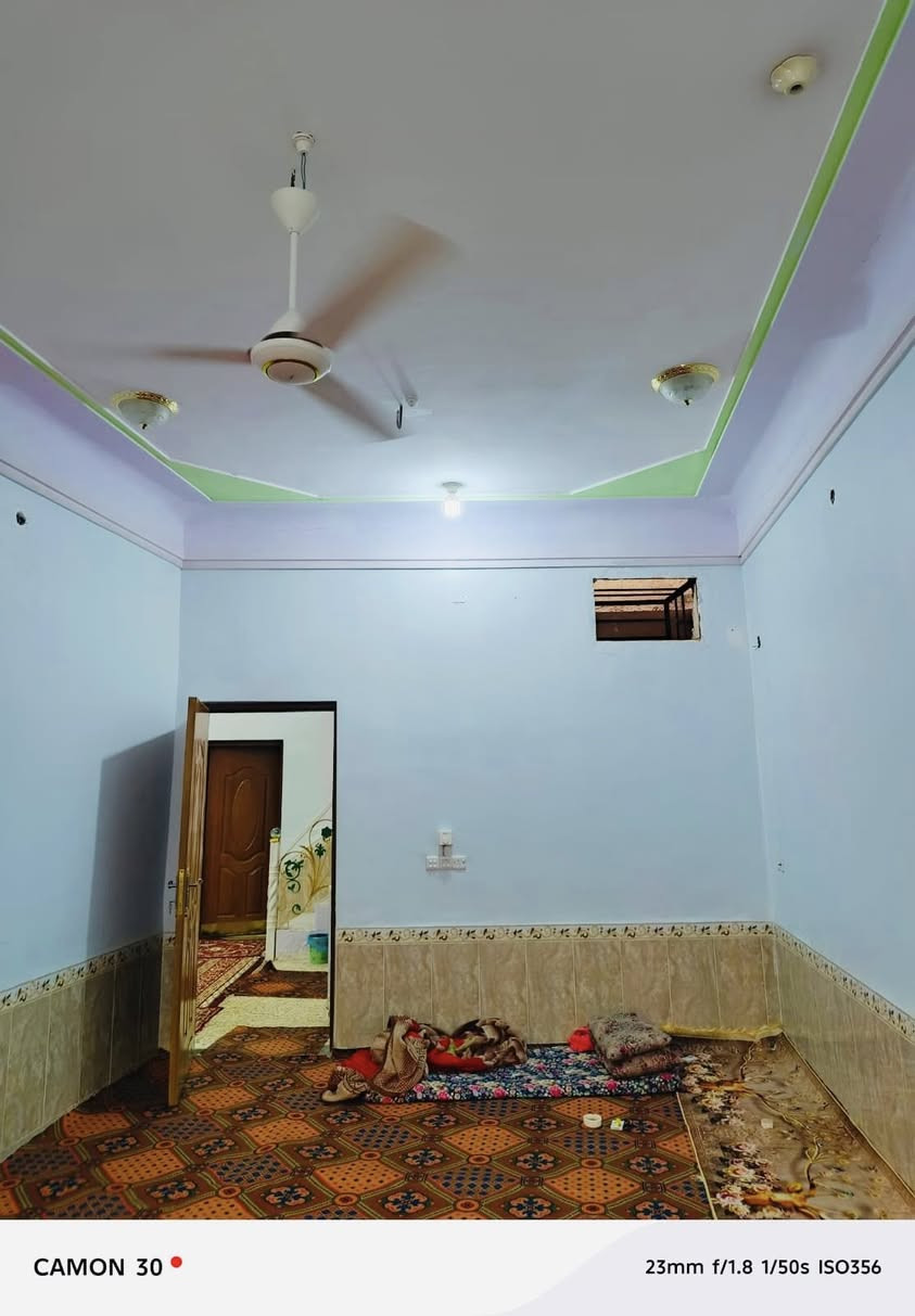 (#أَعَــــــــــــــــــــلَأَنَ) 
   ((#مكتــب_شمــس_الباحــث_للعــقارات_السماوة))

دار للبيع ▪️ في منطقه ال 36   

المساحــه ▪️225m  

 يتكون من غرفتين   نوم صاله استقبال  مطبخ ومجمعات صحيه 
بناء سنه 2022 قرب مدرسه البيت العتيق    

لمعرفه السعر اكتب يالله او تم توصلك كل التفاصيل 

#حاب_تعرض_عقارك_كل_ماعليك_مراسلتنا_على.          _الخاص_أو الأتصل_على_أرقام_المكتب https://www.facebook.com/shamsalbhith?mibextid=LQQJ4d

     شمس الباحث للعقارات السماوة 
                       بأدارة    
             ابو مؤمل الفرطوسي      
                  ***********      ***********

(🌹#شعارنا_الأمانة_والثقه_والأخلاص_في_العمل🌹)
