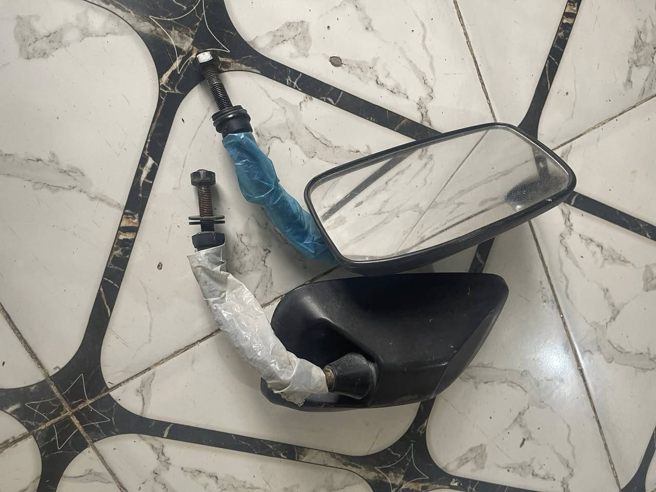 غراض للبيع


**إذا كنت صاحب هذا الإعلان وتريد حذفه لأي سبب، رجاءا أرسل رسالة إلى الدعم الفني**