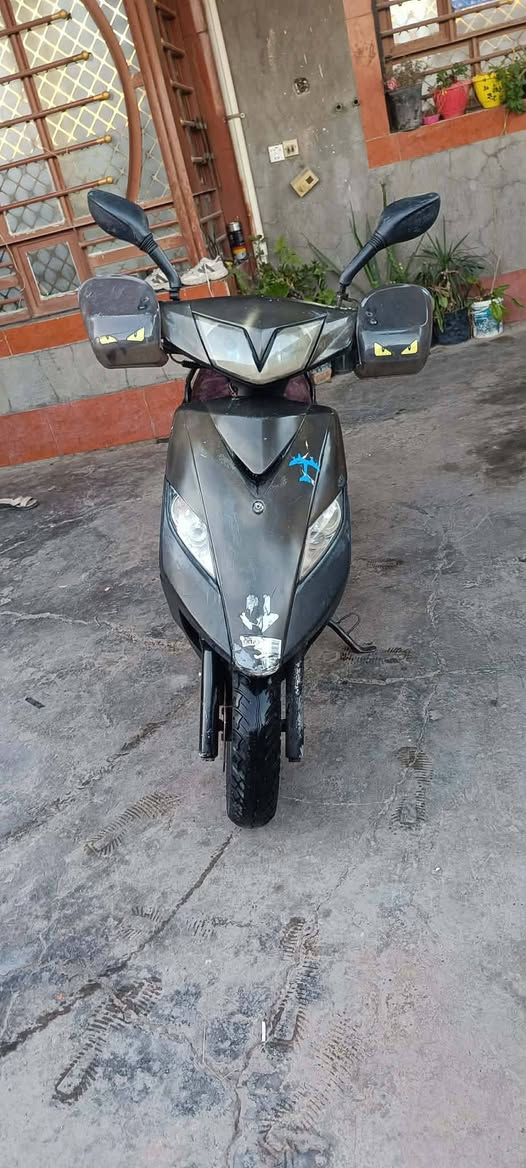 مراوس ايرانيه 5كير فقط كون موديل25 او 24بس كون نضيفه


**إذا كنت صاحب هذا الإعلان وتريد حذفه لأي سبب، رجاءا أرسل رسالة إلى الدعم الفني**