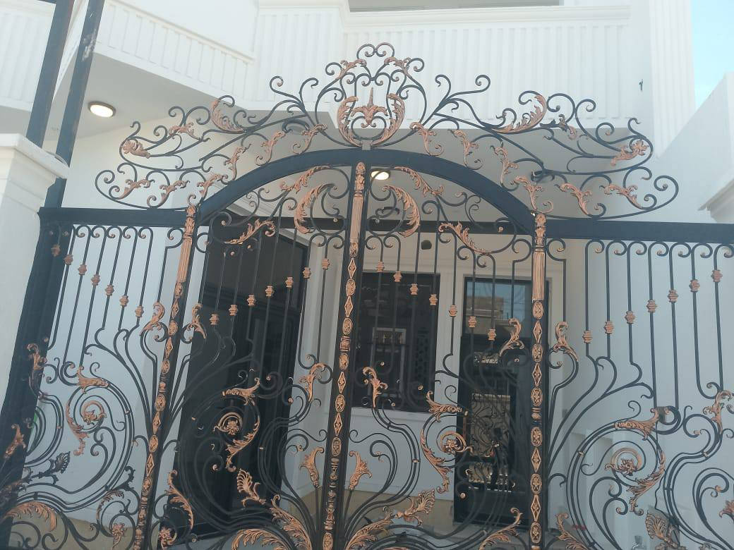 السلام عليكم يوجد كادر صباغين هذا انجاز عملنه ***********
