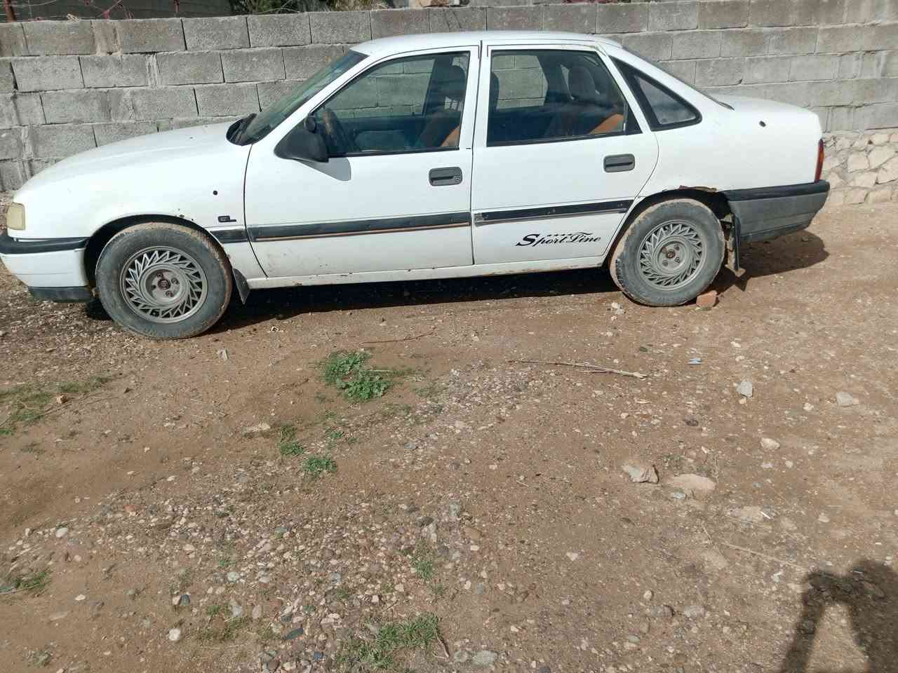 للبيع أوبل ڤيكترا رقم انبار مشروع وطني محور كابريتر سنويه صقطت بداية  هاذ الشهر تحويل مباشر  سياره تحتاج بعظ الترتيبات سعر 21 وبيها مجال ***********
