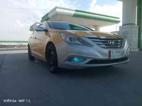 السلام عليكم ورحمه الله للبيع فقط سوناتا موديل 2011 وارد امريكي بأسمي شرط التحويل رقم بابل مميز سنويه لغايه 2026 حادث بابين جهه السايق بلادي بالعراق بدون معجون وحادث امريكا جاملغ خلفي بدون دواخل سياره خير من الله وجاهزه للشغل للأستفسار الاتصال على الرقم ************************** السعر 83وبيه مجال مكاني واسط الصويره
