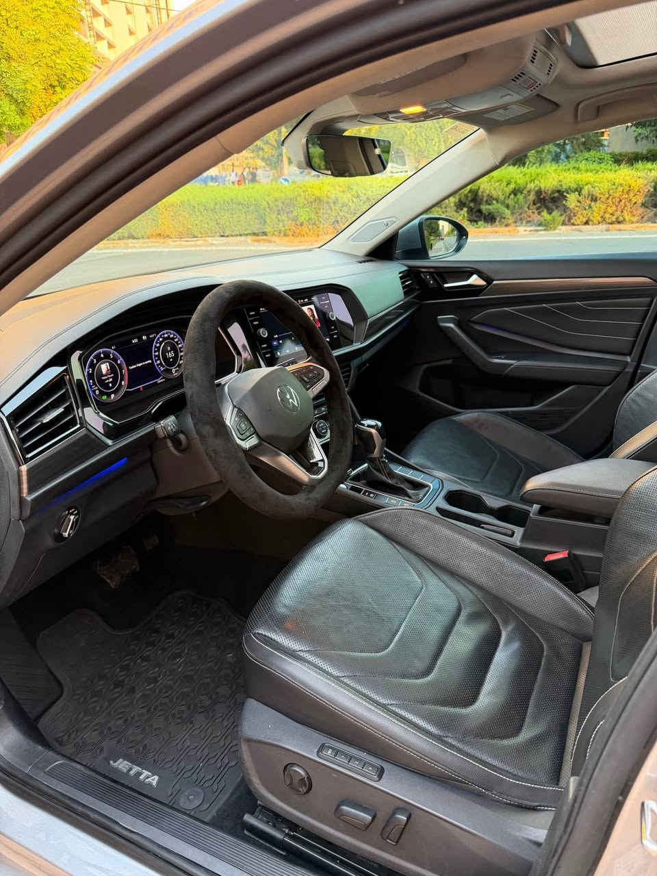 ***********
سلام علیکم JETTA SEL 2022پێش و پشت کەپس بیلادی
فول فول مواسەفات 
بێ سبوغ یەک چاملغی بیلاد گۆڕایە بەبێ ژۆرێ ئێرباگ بەس شان 
هەتا دەعامی پشت و پێش و چەمبەر و رادێتەر و لایت هەمووی بیلادیە
٢٨ مایل رۆیشتیە گێر مەکینە خەلەل هەموو شتی بە شەرت
سعر؛176 مجال
گۆڕینەوەش دەکەم لەگەڵ GLI ٢٠٢٢ بەرەو سەرێ
‏3VWGM7BUZNM024040

عربی:JETTA SEL 2022
فول فول مواصفات 
بدون سبوغ بس جاملغ بلاد تبدل بدون دواخل ارباک بس بردە تاک 
دەحامی جمبر لایت کلە بلادی 
ماشیە ٢٨ مایل محرک سلندر کلە بشرط بدون ای مشکلە
سعر؛١٧٦ بیها مجال أربيل, العراق
