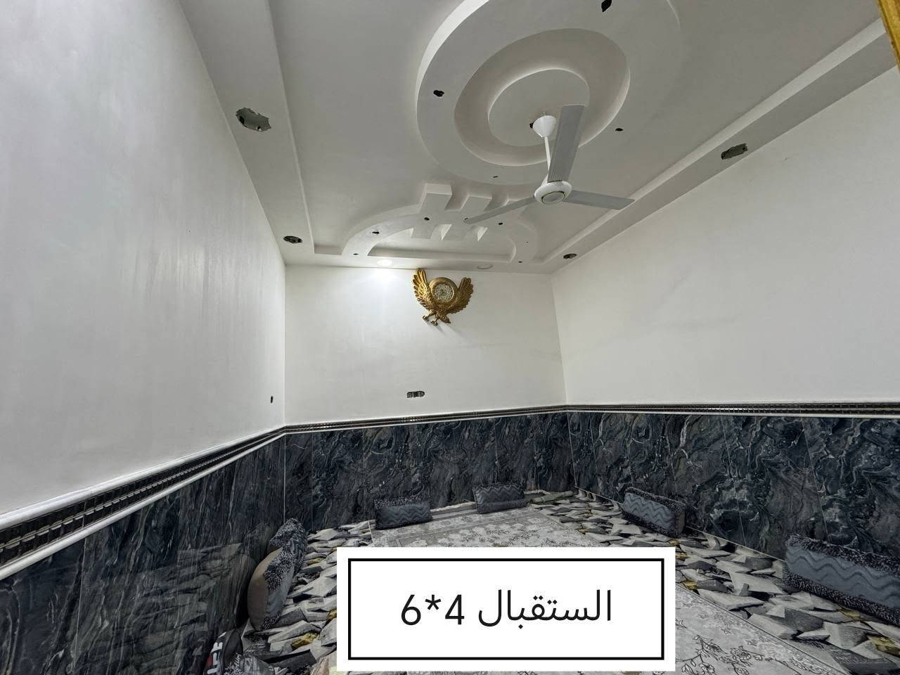 دار للبيع – ركن | بناء حديث (صب كونكريت)
📍 الموقع: المجر الكبير – شارع أبو يحيى الفرطوسي
📐 المساحة: 200 متر مربع
🔹 تفاصيل الدار:
استقبال: 4×6 م
صالة كبيرة: 4×8 م
مطبخان:
مطبخ حار: 1.5×4 م
مطبخ بارد: 4×4 م
عدد الغرف: 2
الغرفة الأولى: 4×5.75 م
الغرفة الثانية: 5×5 م
صحيات عدد 2 (داخلي وخارجي)
الطابق الثاني: صالة بنفس مساحة الصالة الأرضية
📞 للاستفسار الاتصال على الأرقام التالية (لا يوجد واتساب):
***********
***********
