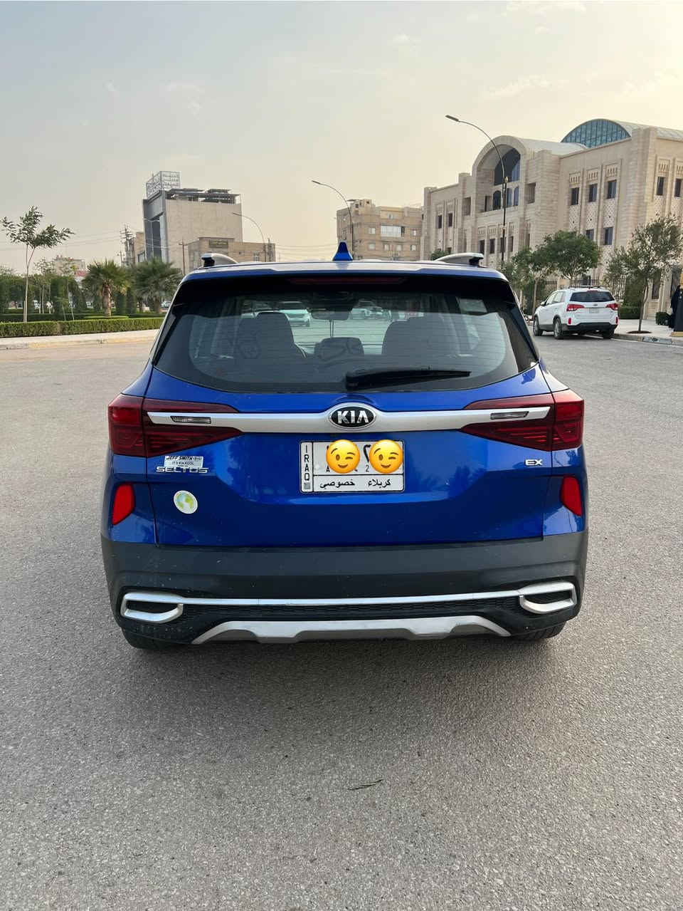 السلام عليكم بيع او مراوس حسب القناعه
سيارة كيا سيلتوس مديل 2021وارد امريكي 

حادثه بابين عكس السايق و السونار موجود

فول مواصفات فول 

فتحه 

بصمة تشغيل عن بعد 

بصمه ابواب 

كشنات جلد 

تدفئة تبريد كشنات 

كشن السائق وجنب السائق كهرباء 

تحديد مسار 

كروس تحديد سرعة 

قيادة ذاتية 

راداد امامي 

مودات قيادة (3)

رادار جانبي 

اشاير بالمري 

شاشة حجم كبير نظام كار بلي 

شاشة تريد منفصل 

قطعتين تبريد

نظام منحدرات 

شاشة اعطال 

تحكم ستيرن 

اوتو هولد 

لد نهاري 

السياره جهازه من كلشي ونضيفه كلش 

ومابيه اي نقص 

مكينه /2000 دوش 

السعر 156 و بيها مجال 

***********
