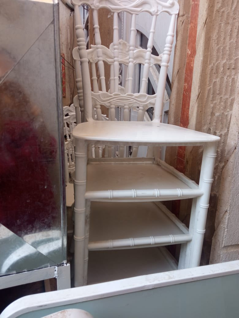 للبيع كل ميز وياه ٤ كراسي


**إذا كنت صاحب هذا الإعلان وتريد حذفه لأي سبب، رجاءا أرسل رسالة إلى الدعم الفني**