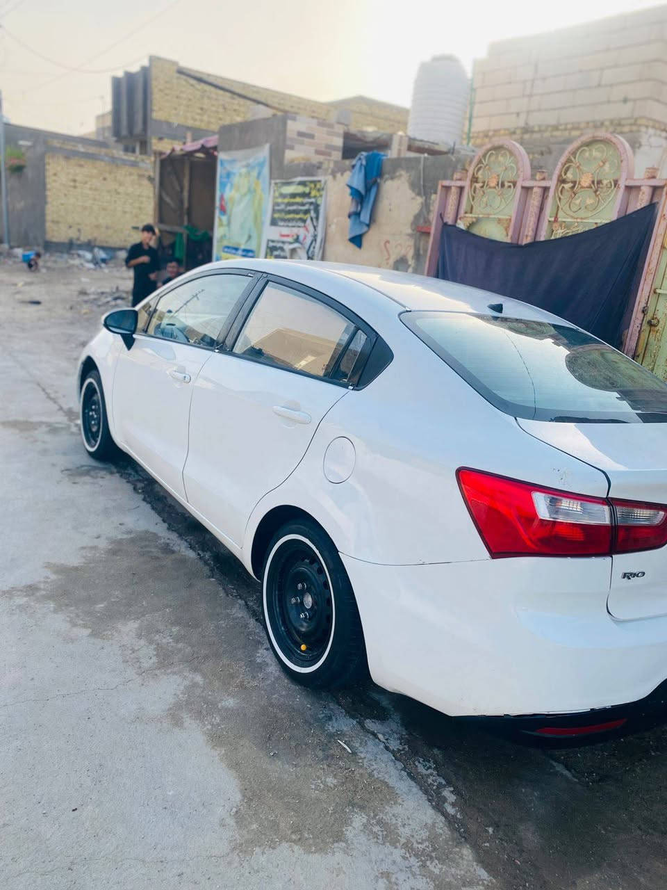 سلام عليكم كيه ريو موديل 15خليجي سياره جاهزه كير ومكينه حدايده كهربائيات تبريد ثلج تخم تاير مداور ثاني يوم مكان ناصريه الغراف ***********
