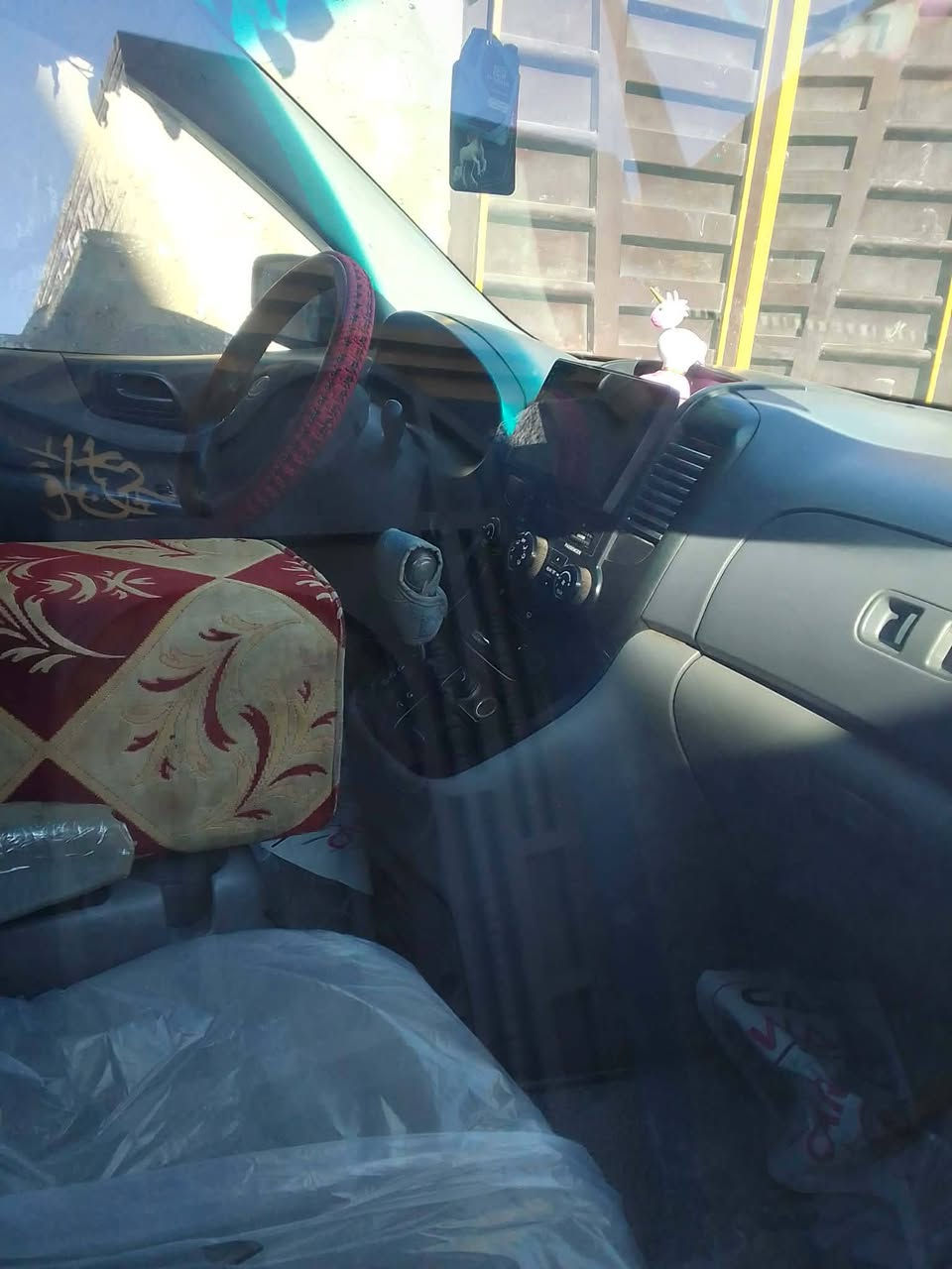 سياره كرنفال للبيع 2008 مكانههالرميثه السماوة للاتصال عالرقم ***********
