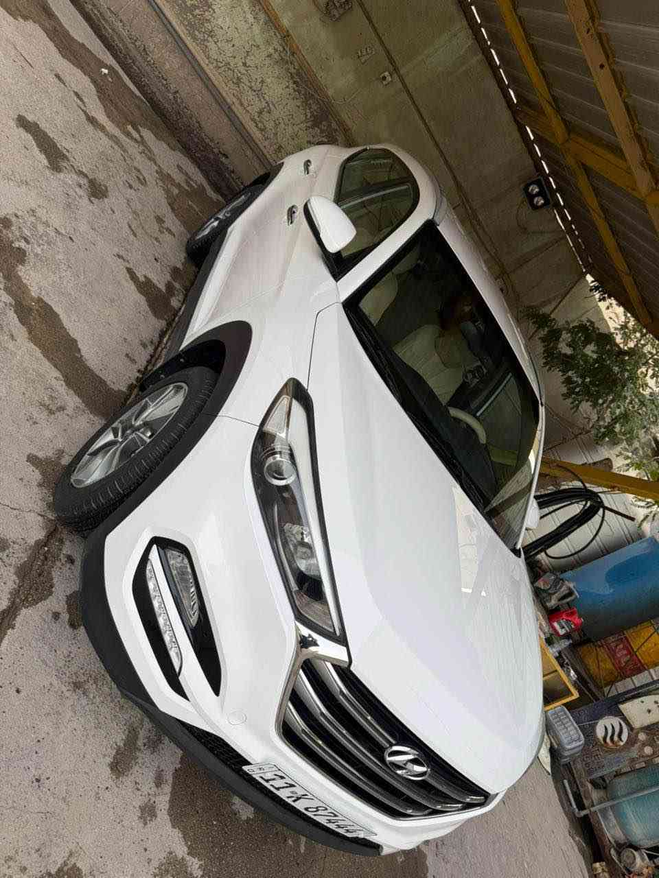 السلام عليكم توسان 2018 خليجي كفاله عامه من كلشي بدي مكفول مكينه كير مكفول مواصفاات الخليجي المعروف 
ماشيه 110 
للاستفسار ***********
مكاني بلحله بابل شارع 40 
السياره جديده كلش ورقم مميز بغداد تحويل مباشر المحاويل, بابل
