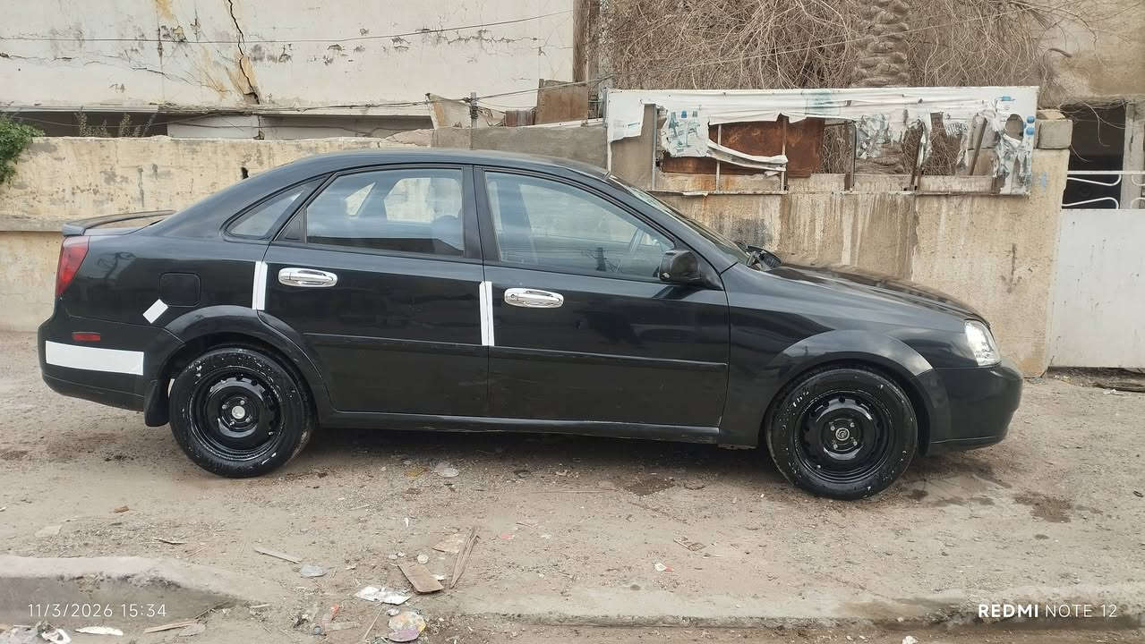 سوزوكي فورنزا مديل 2008 رقم بغداد بسمي
مكينه كير مكفول 
سيارة كامله كل نقص ما بيها تدفئه تشتغل تبريد نقص راديتر فقط
سياره حادث امريكا جاملغ مال صدر وبنيد فقط بيها صبغ قطع ابيعلك احزام جميع قطع السيارة بلادي ما عدة الجاملغ 
عنوان بغداد حي العامل شارع 30 
سعر 63 وبيها مجال 
***********
