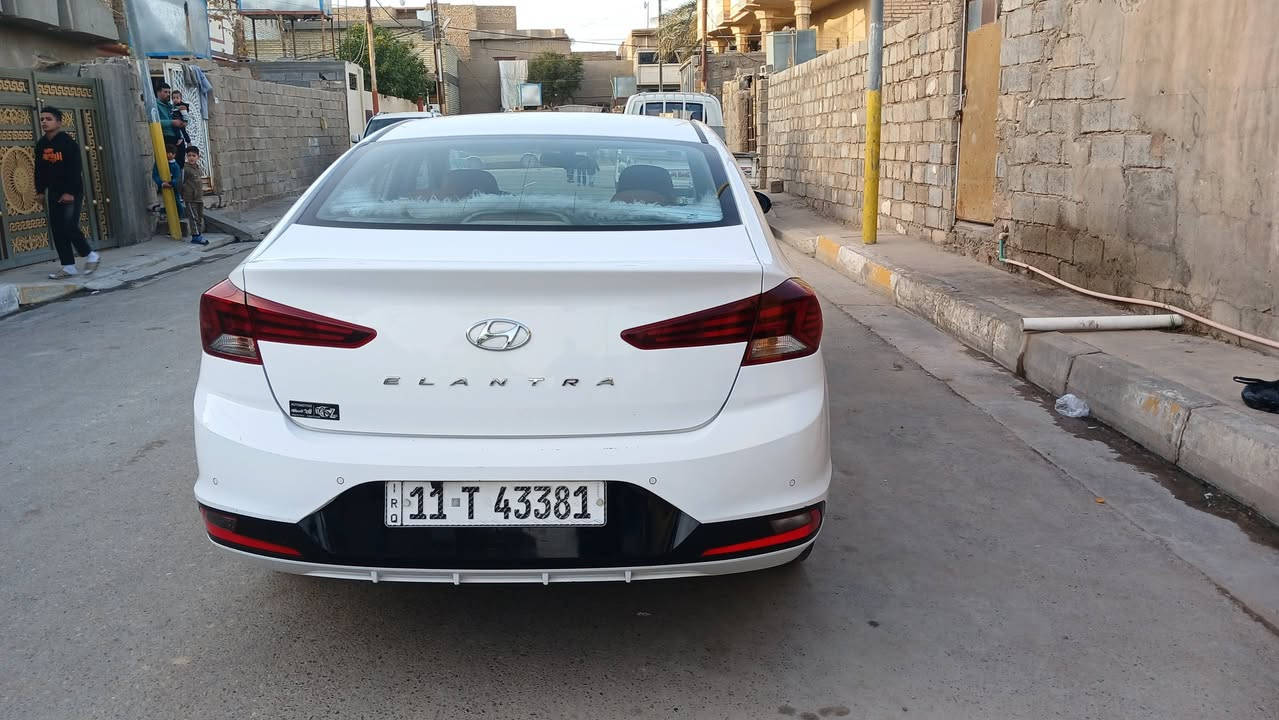 سلام عليكم النترا للبيع موديل ١٩ فول ***********
