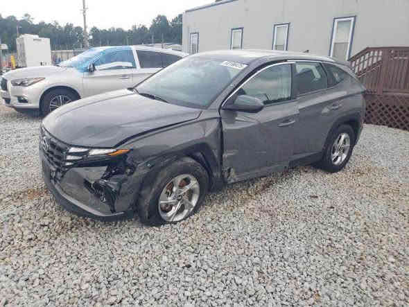 توكسان 2024 Se
موعد وصول ام قصر 8 / 12 / 2025
السعر واصل للبصرة 142 ورقة
غير شامل التصليح والكمرك
***********
*********** Colombo
