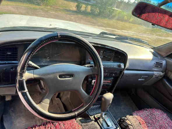 كرستا رقم كركوك دولي محرك ونجي مكفول صدر نضيف داخل نضيف تخم تأير تبريد ثلج بور مشط جديد كهربائيات كله شغاله سياره بلاديه  السعر ٤٠ بيها مجال ***********
