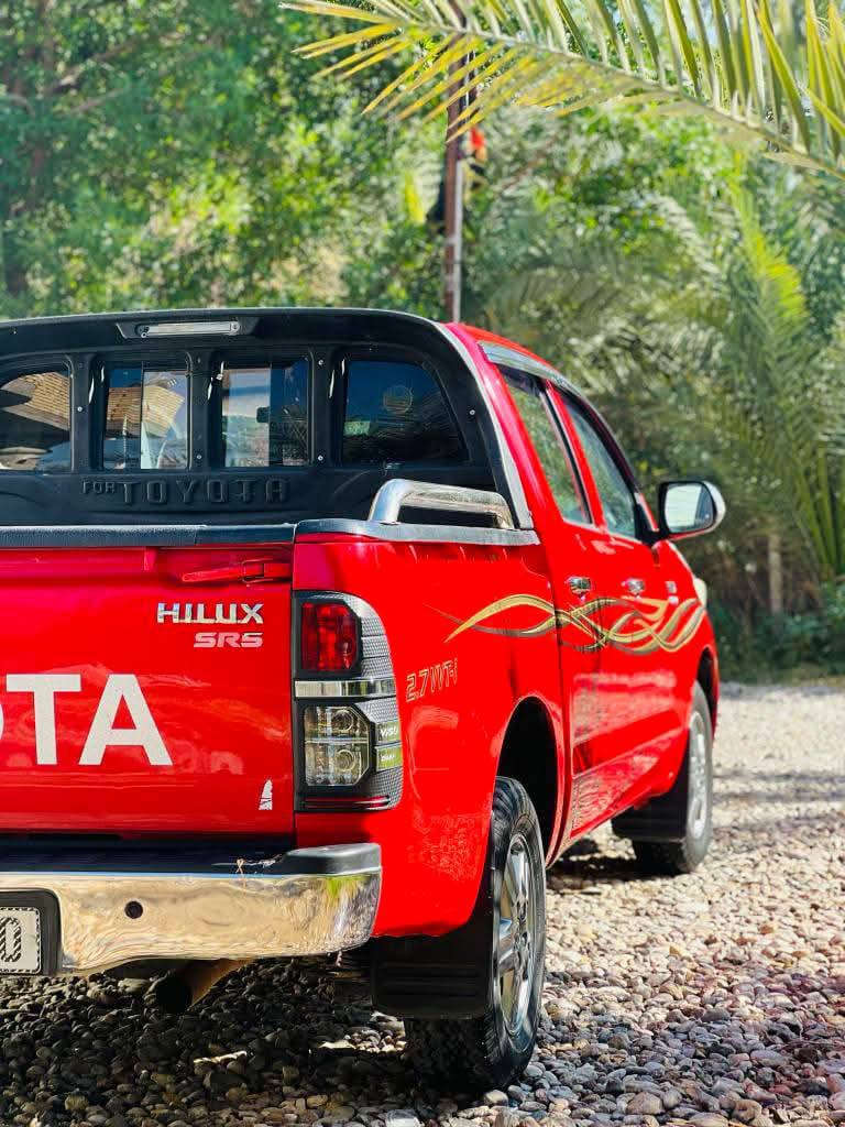 سلام عليكم بيكم هايلوكس موديل 2015 سونار مرفق مع صور  رقم واسط دولي السعر 215وبيه مجال للاتصال ***********
