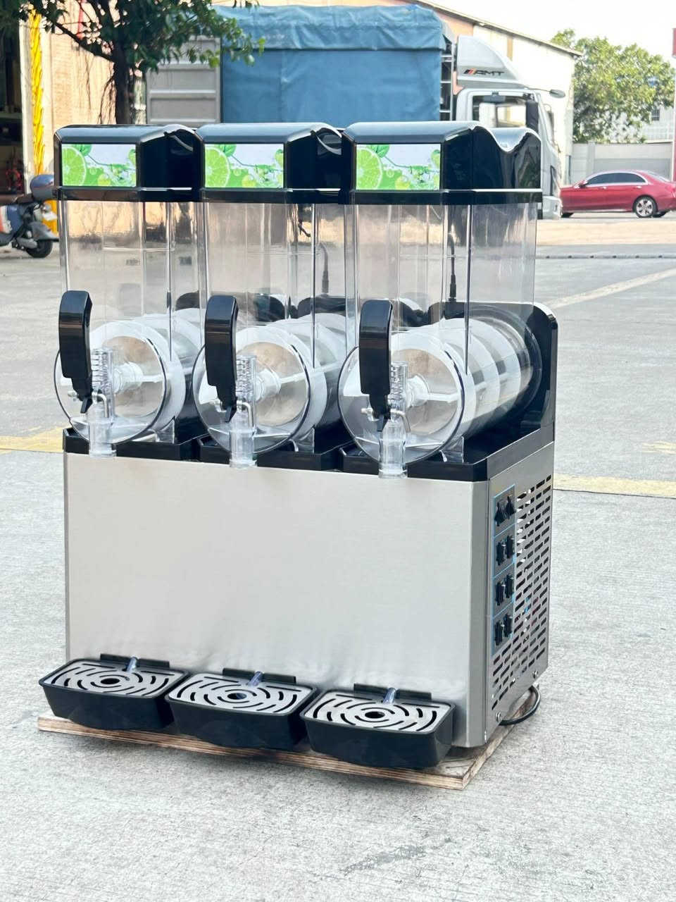 جهاز ازبري احوض 3
نظافه 90% 
شرط الشغل والفحص 
***********
