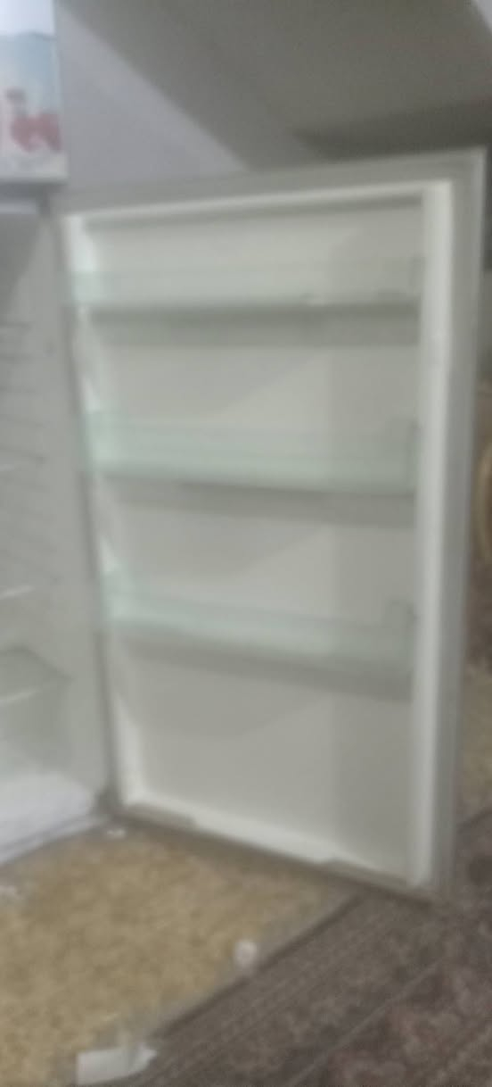 لسلام عليكم ثلاجه شغاله تجم بسرعه وتبرد ب١٥٠ وبيه مجال مكان زعفرانيه شارع كهرباء قرب مول سعيدي


**إذا كنت صاحب هذا الإعلان وتريد حذفه لأي سبب، رجاءا أرسل رسالة إلى الدعم الفني**