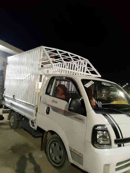 السلام عليكم كيا حمل 2021 رقم بغداد مشروع وطني جديد تحويل ثاني يوم مصفرا من كلشي وجاهزه سياره حيل نضيفه ماشاءالله السعر 145 وبيه مجال الطيبين وياه محجل وكامله الاستفسار ***********
