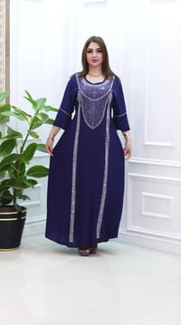 دشداشة نسائي • كشمير مطعّم ستراس • مقاسات 2XL-5XL