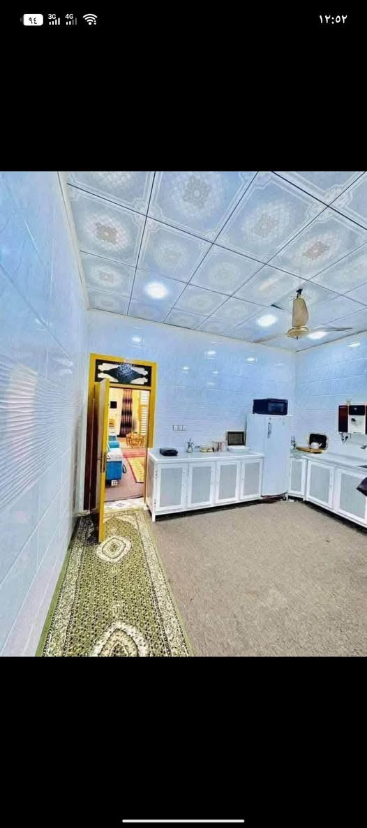 🏠يالله 100م للبيع طابق ونص طابو صرف 📄
✅النجف / مجمع بيتي الثاني مقابيل الأميرات 
✅بناء جديد جميع الخدمات متوفره بي غرفتين وصاله ومطبخ وستقبال وصحيات ومكشوفه 
💸سعره 77 وبي مجال للشراي كامل مفتاح 
☎للاستفسار/ ***********  يوجد واتساب
