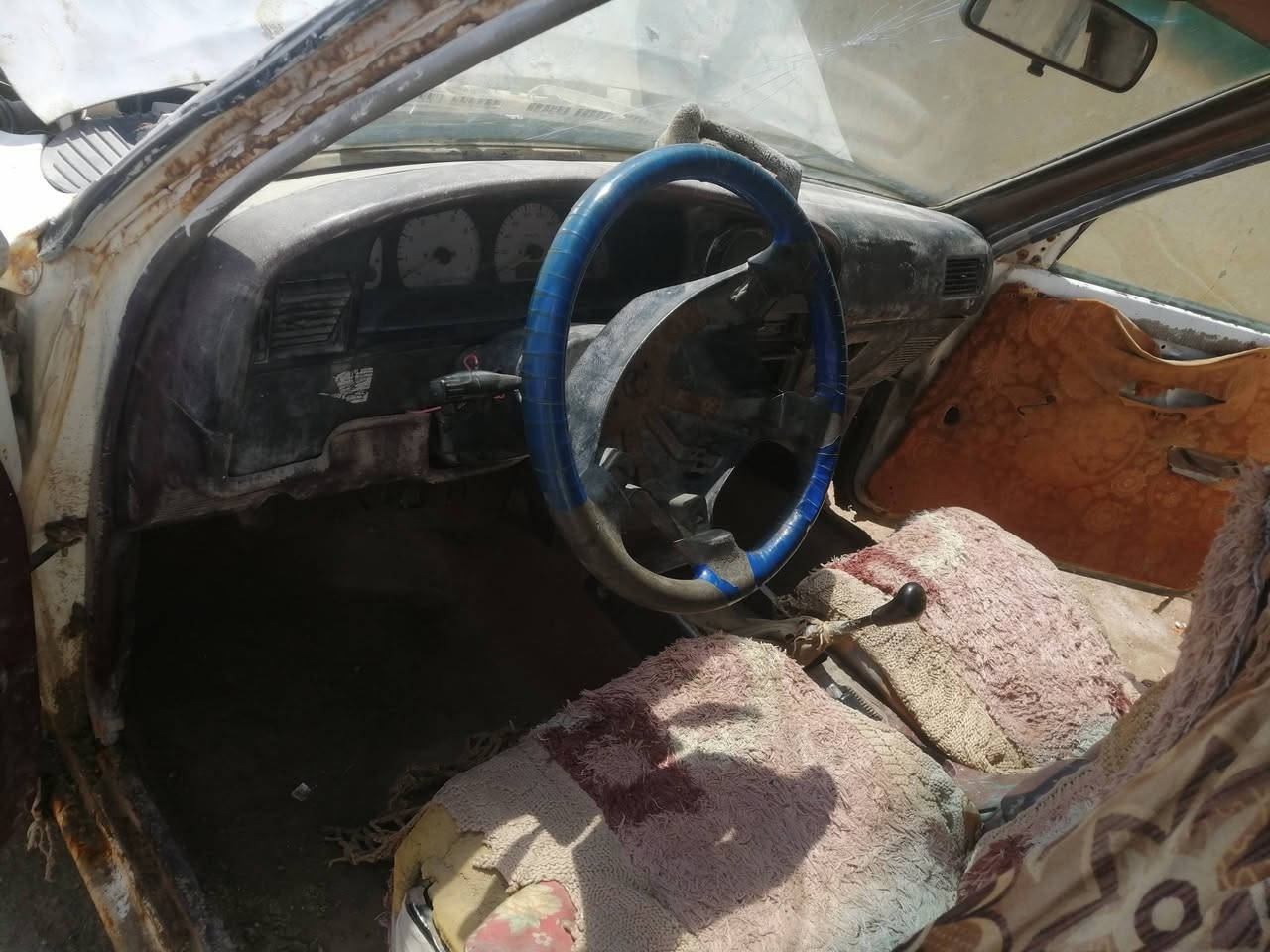 سلام عليكم سياره دير أدوات البيع سعر ١٠ وبيهة مجال رقم *********** مكانك ناصريه
