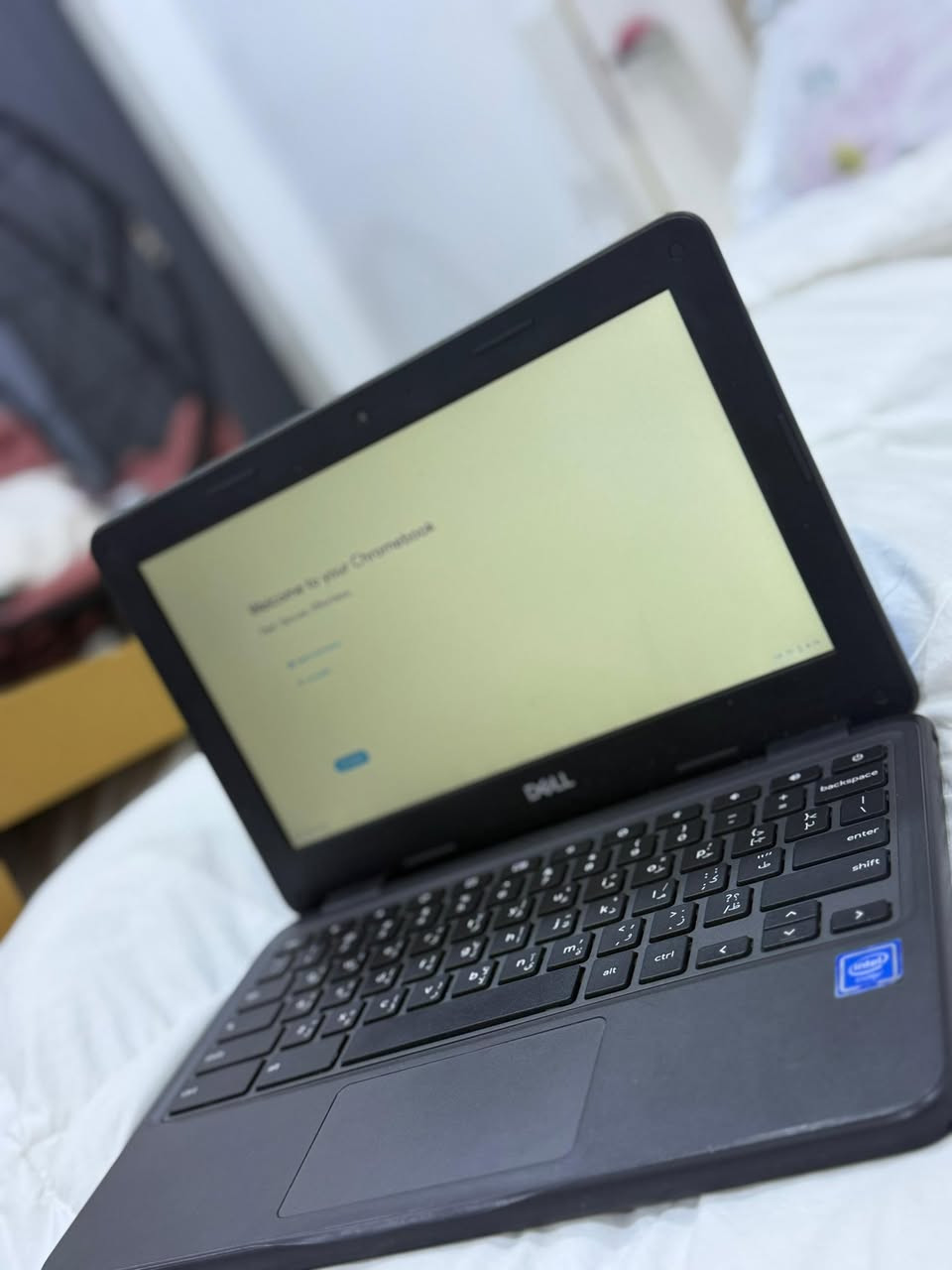 لابتوب للبيع٩٥ الف بس تواصل واتساب ***********
هاي أهم المعلومات عنه:

📌 الاسم: Dell Chromebook 3100
💻 النظام: ChromeOS (يعتمد على متصفح كروم وتطبيقات أندرويد والويب)
🧠 المعالج: Intel Celeron (غالبًا N4020 أو N4100 حسب النسخة)
📺 الشاشة: 11.6 بوصة HD
💾 الرام: عادة 4GB أو 8GB
💽 التخزين: 16GB أو 32GB أو 64GB eMMC
🔋 البطارية: تقريبًا 10–14 ساعة استخدام
🌐 الاستخدام: تصفح، دراسة، Google Classroom، Zoom، يوتيوب، تطبيقات أندرويد الخفيفة

المميزات:
 • سريع بالإقلاع
 • بطارية قوية
 • مقاوم نسبيًا للصدمات (نسخة مدرسية)
 • فيروسات أقل من ويندوز
 • ما يحتاج برامج ثقيله
