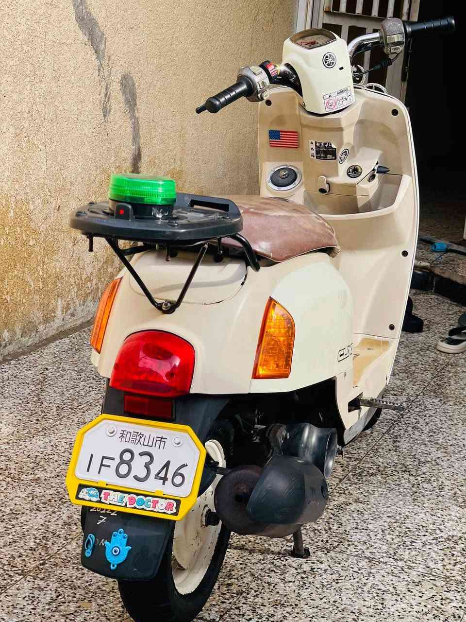 سلام عليكم شباب ماكس بوليس للبيع كفالةة  كفرات بلادي والداخل بلادي يعني دراجة تاخذة وراسك مرتاح اللون حليبي ودواخل كريمي . السعر ب مليون (1000٫000) وبيةة مجال قليل المكان بغداد العبيدي حي السفير /*********** متواجد واتساب
