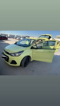 سبارك ٢٠١٨ • اوتوماتيك • شاشة وكاميرا