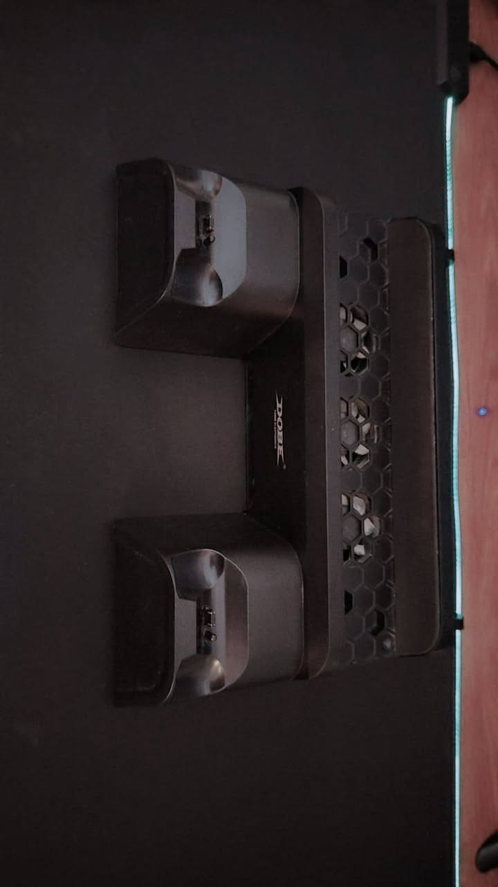 السلام عليكم 🤍
متوفر جهاز: PS4 سلم مهكر 🎮🎮

الذاكرة : 500✅

الجهاز ما مفتوح ولا داخل صيانة 🛑🛑🛑

ملحقات الجهاز :✅

UPS: ✅1️⃣5️⃣0️⃣0️⃣
VAالقدرة 

قاعدة شحن اليدات 🎮+ تبريد الجهاز ❄️✅ 

يدات عدد:2️⃣

الألعاب المتوفر بجاهز 🎮✅

PES2026 🎮✅

Grand GT 5🎮✅

CALL OF DUTY BLACK OPS6🎮✅

WWE2022🎮✅

GODOFWAR3🎮✅

Need for Speed🎮✅

BAN 10🎮✅ 

وبعد 100GB فارغة ✅

نظافة الجهاز 💯 بل💯✅

المكان:واسط 🛑

للتواصل:خاص .!


**إذا كنت صاحب هذا الإعلان وتريد حذفه لأي سبب، رجاءا أرسل رسالة إلى الدعم الفني**