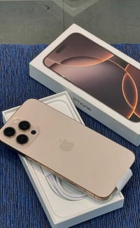 ايفون 16 برو ماكس ذاكرة 256 دورات الشحن 31 البطارية 100 جديد بمعنى الك...